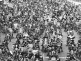 Cientos de motos durante una concentración.
