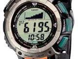 Un reloj que resiste temperaturas de hasta -10º y dispone de altímetro, brújula, barómetro y termómetro entre otras prestaciones es un accesorio que debes plantearte si actividades de montaña. Casio Pro Trek, 245 euros.