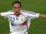 El francés Ribery celebra un gol durante el Mundial. (Archivo)