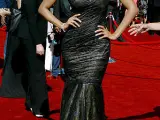La modelo Tira Banks a su llegada a la 58 Edición de los Premios Emmy en Los Ángeles, California.