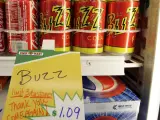 Buzz Cola. La bebida Buzz Cola que consumen los protagonistas de 'Los Simpsons'.