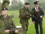 Soldados británicos patrullan en Irlanda del Norte, en una foto de archivo (Foto: Efe)