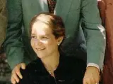 En la imagen, la Infanta junto a su padre y su primogénito, Felipe Juan Froilán de todos los Santos, el día de su presentación a los medios de comunicación. Elmayor de los nietos de los Reyes vino al mundo el 17 de julio de 1998