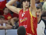 El escolta español del DKV Joventut, Ricky Rubio, con España. (EFE)