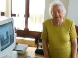 La bloguera gallega María Amelia, de 95 años. Foto: www.quepasanacosta.com