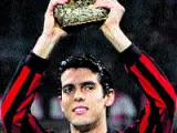 Kaká (imagen) dedicó a San Siro su Balón de Oro. (A.P.)
