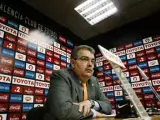 El presidente del Valencia, Juan Bautista Soler, en rueda de prensa.