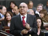 Rojo, nada más ser reelegido presidente del Senado (Foto: Efe).
