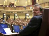 Mariano Rajoy, sentado en su escaño del Congreso. (ARCHIVO)