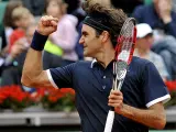 Roger Federer celebra su victoria. (Efe)