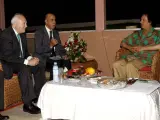 Miguel Angel Moratinos con el líder libio, Muamar El Gadafi. (EFE)