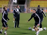 Sergio Ramos, en un entrenamiento con sus compañeros en Rusia. (EFE)