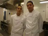 Dos de los nuevos cocineros de la cárcel de Alcalá-Meco