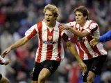 Fernando Llorente celebra uno de sus goles con el Athletic ante el Numancia.