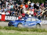 El piloto de Subaru Solberg, durante el Rally de Finlandia en el pasado mes de agosto. (REUTERS)
