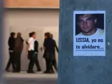 Un cartel en recuerdo a Álvaro Ussía en el colegio donde estudiaba.
