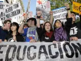 Estudiantes protestan contra el Plan Bolonia en Madrid (EFE).