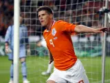 Jan Klaas Huntelaar celebra su gol con Holanda ante Escocia.