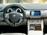 Lujoso interior del Jaguar XF 3.0 V6 Diesel S.