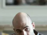 El autor de 'Gomorra', Roberto Saviano, fue condenado a muerte por el clan 'Los Casaleses'.