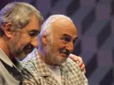 Un momento de la interpretación de Héctor Alterio y José Sacristán. (ARCHIVO)