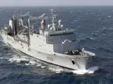 Foto del buque militar francés La Somme, en aguas de alta mar, el 15 de febrero de 2007.