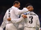 Zinedine Zidane y Roberto Carlos.