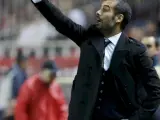 Pep Guardiola, durante el encuentro correspondiente a la vuelta de los octavos de final de la Copa del Rey, en Sevilla