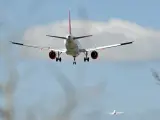 Un avión de la aerolínea British Airways despega del aeropuerto de Gatwick, en Londres.