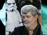 George Lucas y, a ambos lados, imágenes inéditas de 'Star Wars'.