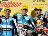 De izq. a dcha., Vázquez, Terol y Márquez, en el podio del GP de Qatar.