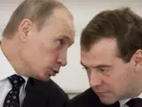 El presidente ruso, Dmitry Medvedev, y el primer ministro ruso, Vladimir Putin.