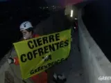 Activistas de Greenpeace en Cofrentes.