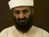 Imágen del vídeo póstumo de Bin Laden en el que habla de las revoluciones árabes.