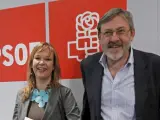 La ministra de Sanidad, Leire Pajín, a su llegada al Comité Federal del PSOE, acompañada del excandidato a la alcaldía de Madrid, Jaime Lissavetzky.