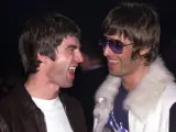 Los hermanos Noel (izda) y Liam Gallagher, en una imagen de archivo.