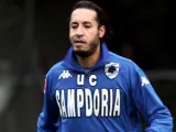 Saadi Al Gadafi, hijo del líder libio Muamar El Gadafi, viste la camiseta de la Sampdoria, durante el entrenamiento de este equipo en Génova, en noviembre de 2006.