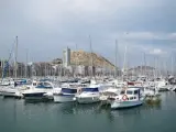 Fachada Marítima De La Ciudad De Alicante