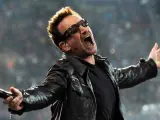 El vocalista de U2, Bono, durante un concierto en Múnich (Alemania).