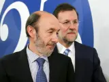 Alfredo Pérez Rubalcaba y Mariano Rajoy en una imagen de archivo.