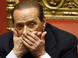 El primer ministro italiano, Silvio Berlusconi, reacciona durante un debate en el Senado de Roma celebrado el pasado mes de junio de 2011.