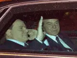 El primer ministro italiano Silvio Berlusconi sale de la reunión mantenida con el presidente de la República, Giorgio Napolitano.