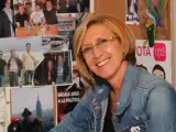 Nació en Sodupe (Vizcaya), en 1952. Ha sido europarlamentaria. En agosto de 2007 abandonó el PSOE para formar parte de UPyD. Está casada y tiene dos hijos.