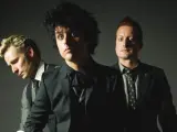 El trío californiano Green Day, en una foto promocional.
