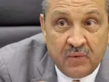 El ministro de Petróleo libio Shukri Ghanem en 2010 antes de una conferencia del OPEP en Viena, Austria.