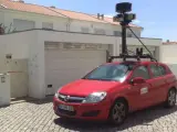 Uno de los coches que Google emplea para crear Street View.