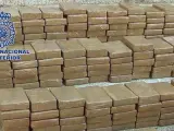 Paquetes de cocaína interceptados por la Policía Nacional.