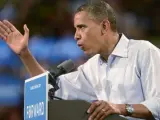 El presidente de EE UU, Barack Obama, pronuncia su discurso durante un acto electoral en el Instituto Tecnológico de Florida.
