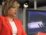 La vicesecretaria del PSOE, Elena Valenciano, durante una rueda de prensa.