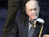 El presidente de honor del Real Madrid, Alfredo DiStéfano, emocionado durante una ovación.